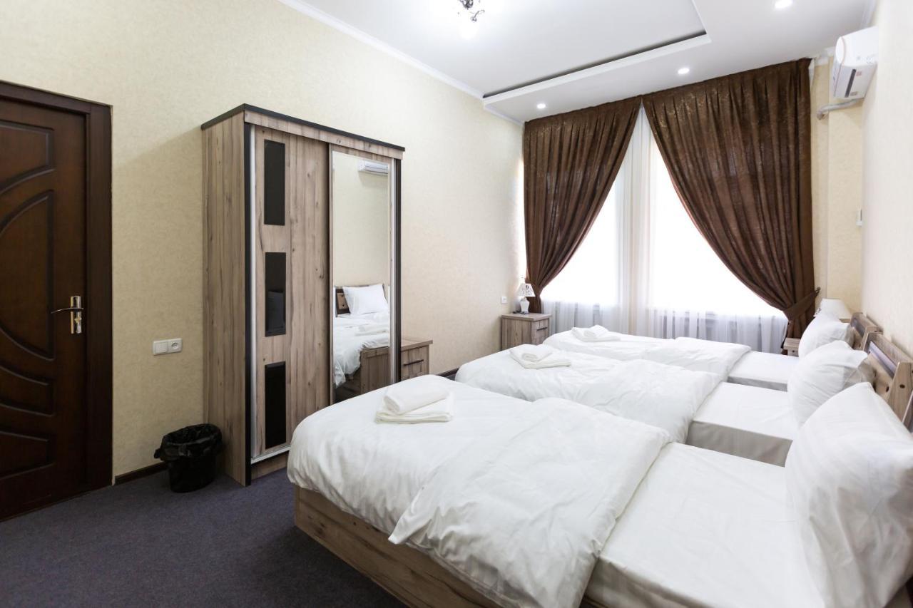 Light Hotel Taškent Exteriér fotografie