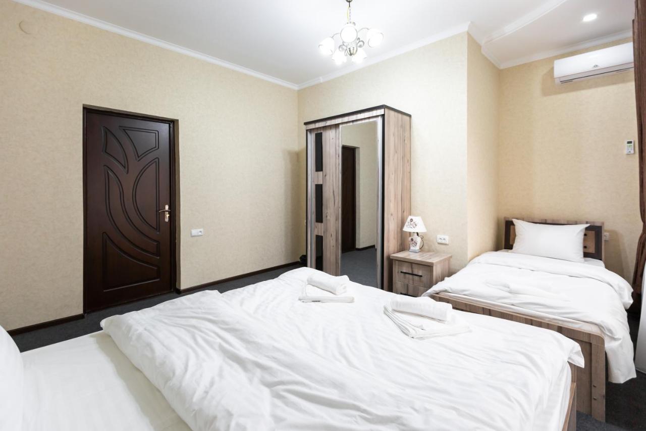 Light Hotel Taškent Exteriér fotografie