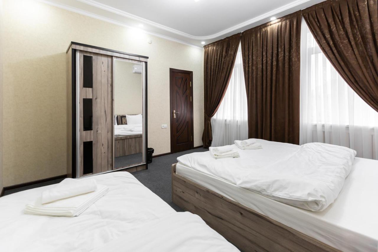 Light Hotel Taškent Exteriér fotografie